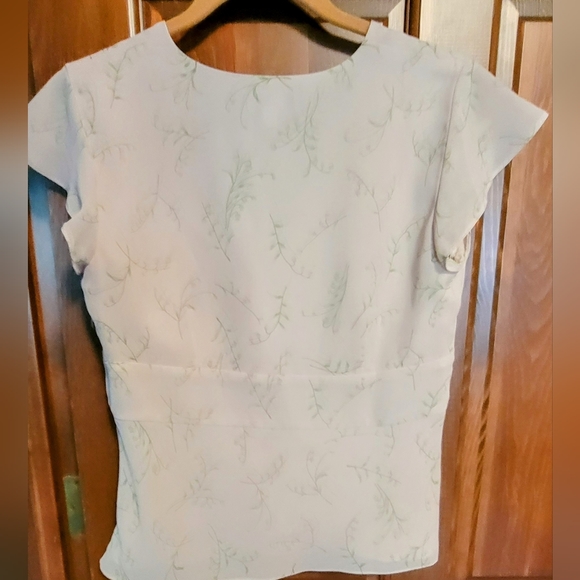 Ann Taylor chiffon blouse - Picture 6 of 9